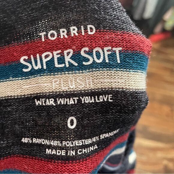 Torrid Super Soft Plus Striped Crewneck Sweater - Picture 4 of 4